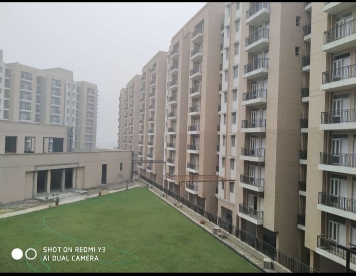 1 BHK flat Avaialble For Sale In Omaxe Shubhangan Sector- 4A