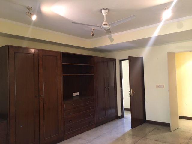 3 BHK 4 Bathrooms Residential Apartment for Sale in (TATA APARTMENT), Prithviraj Road, Delhi Central