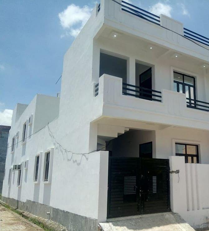 3 Bedrooms 3 Bathrooms Independent House/Villa for Sale