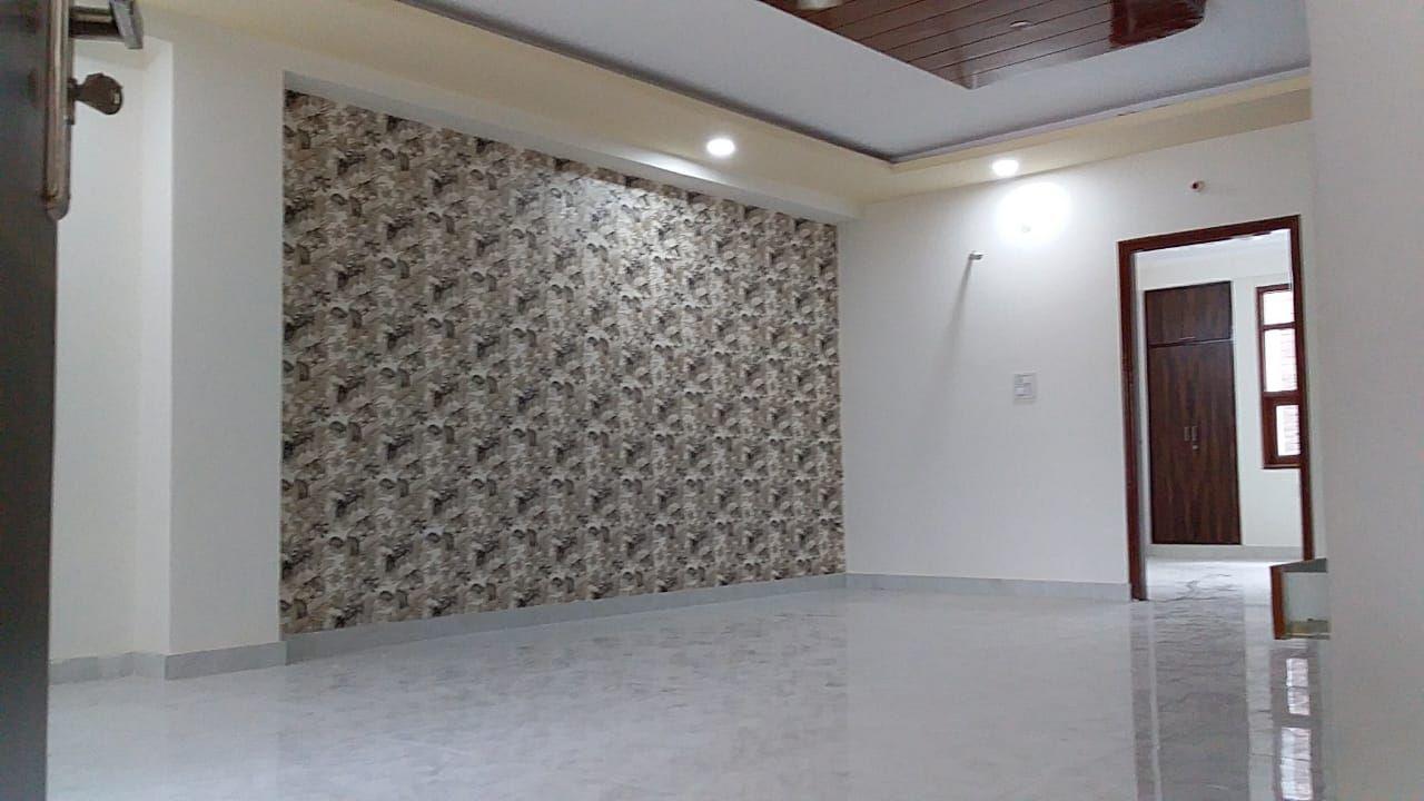 4 BHK 3 Baths Residential Flate for Sale