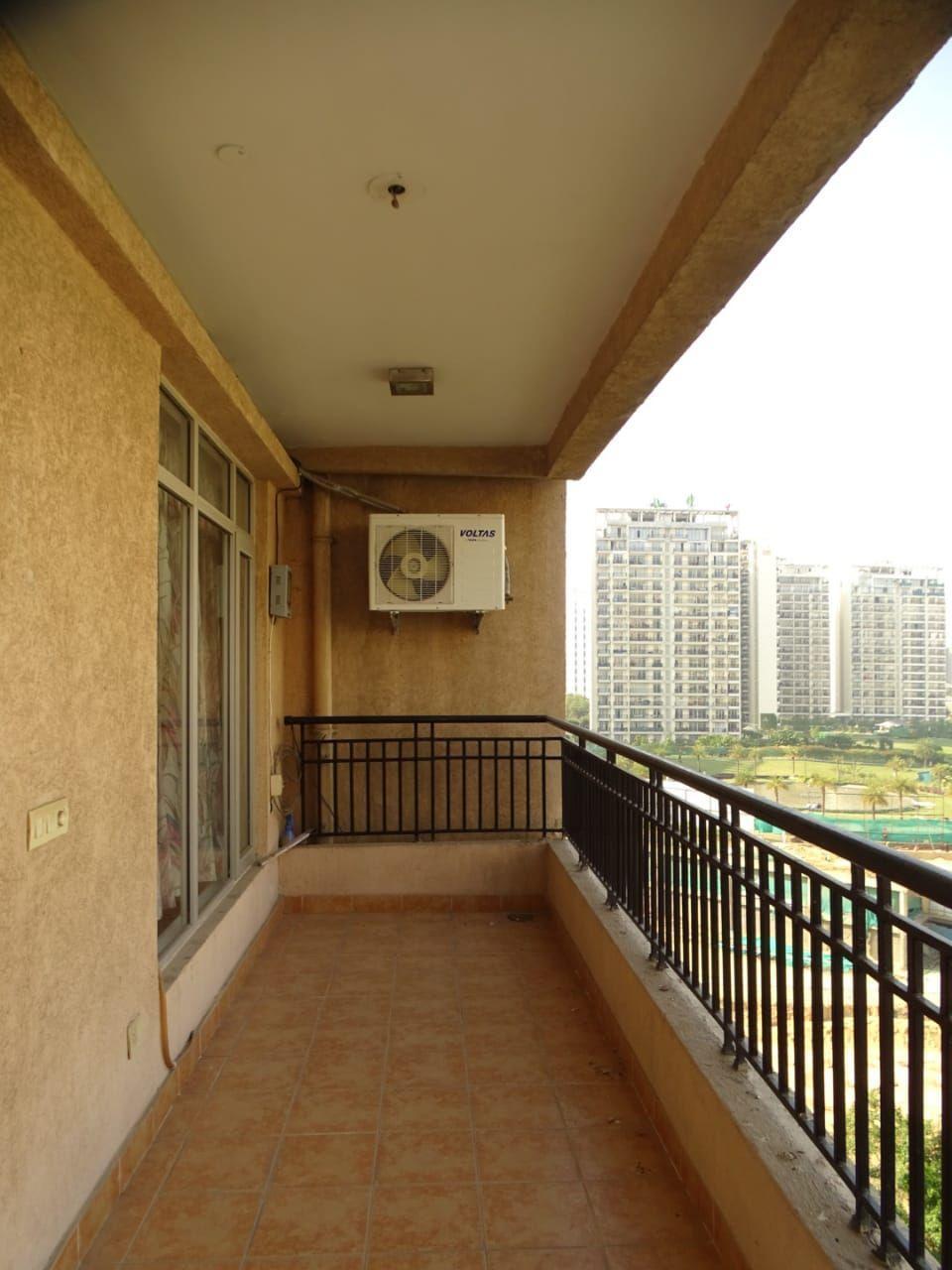 3 BHK 4 Bathrooms Residential Apartment for Sale in Satya The Legend, Sector-57 Gurgaon