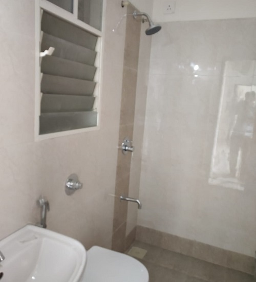 2 BHK 2 Baths Residential Flat for Sale