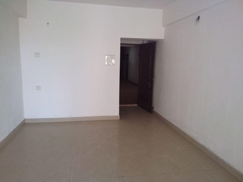 3BHK 2Baths Residential Apartment for Sale