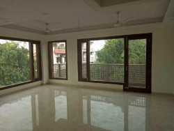 4 BHK Flats/Apartments for Sale