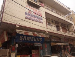 3 bhk residential property in shastri nagar