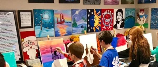 Painting Classes Near By Dwarka Mor – Discover the Artist Within You