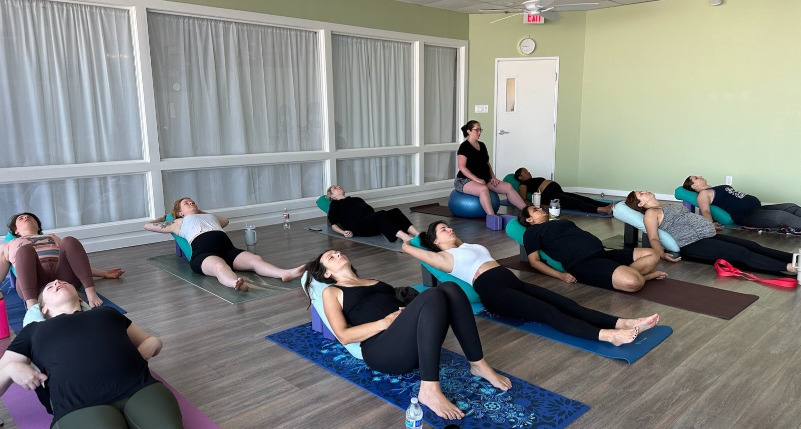 Prenatal Yoga Training Near Uppal Southend, Gurugram – A Calm & Healthy Pregnancy Journey